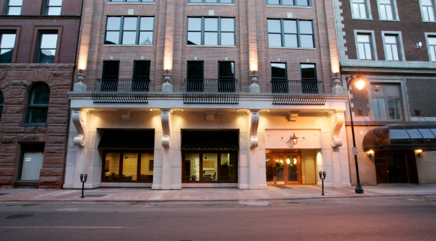Macatawa Bank - Commercial Lending & Wealth Management