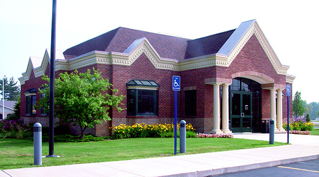 Macatawa Bank