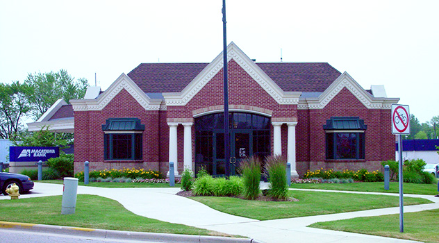 Macatawa Bank
